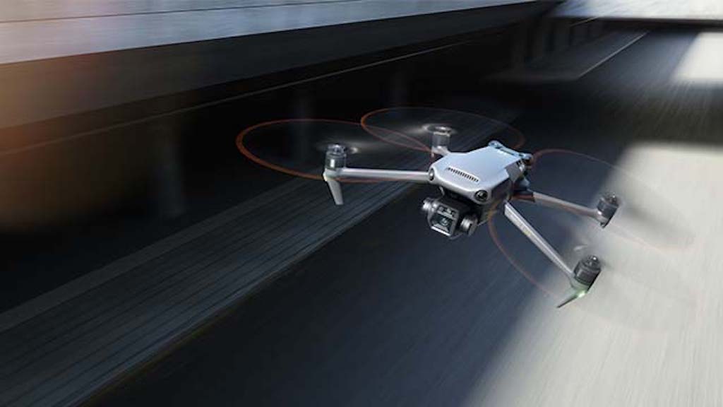 DJI Mavic 3: Neue Drohne mit Hasselblad-Kamera