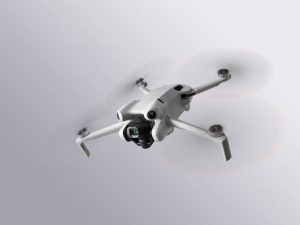 DJI Mini 4 Pro: Die Revolution in der Kategorie kompakter Drohnen